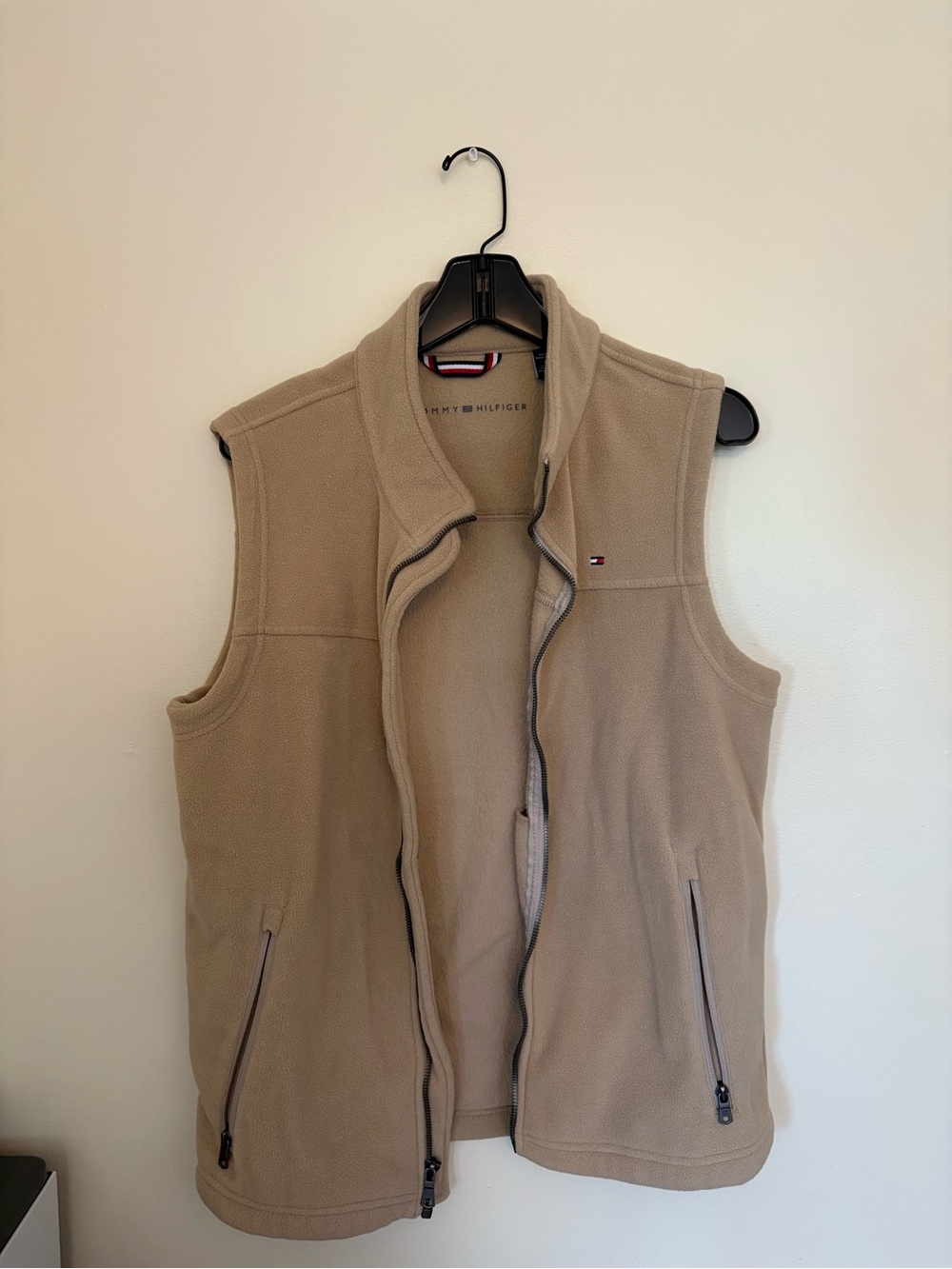 Tommy Hilfiger Men's Khaki Fleece Vest - Zip Front